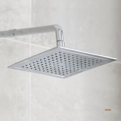 Regadera Iseo cuadrada sin brazo